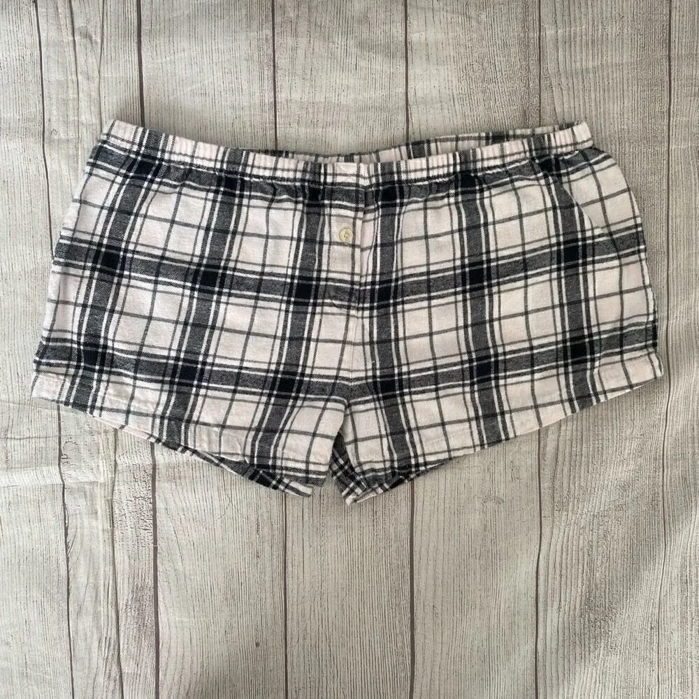 Nautica women sleepwear plaid shorts bundle size Small & large